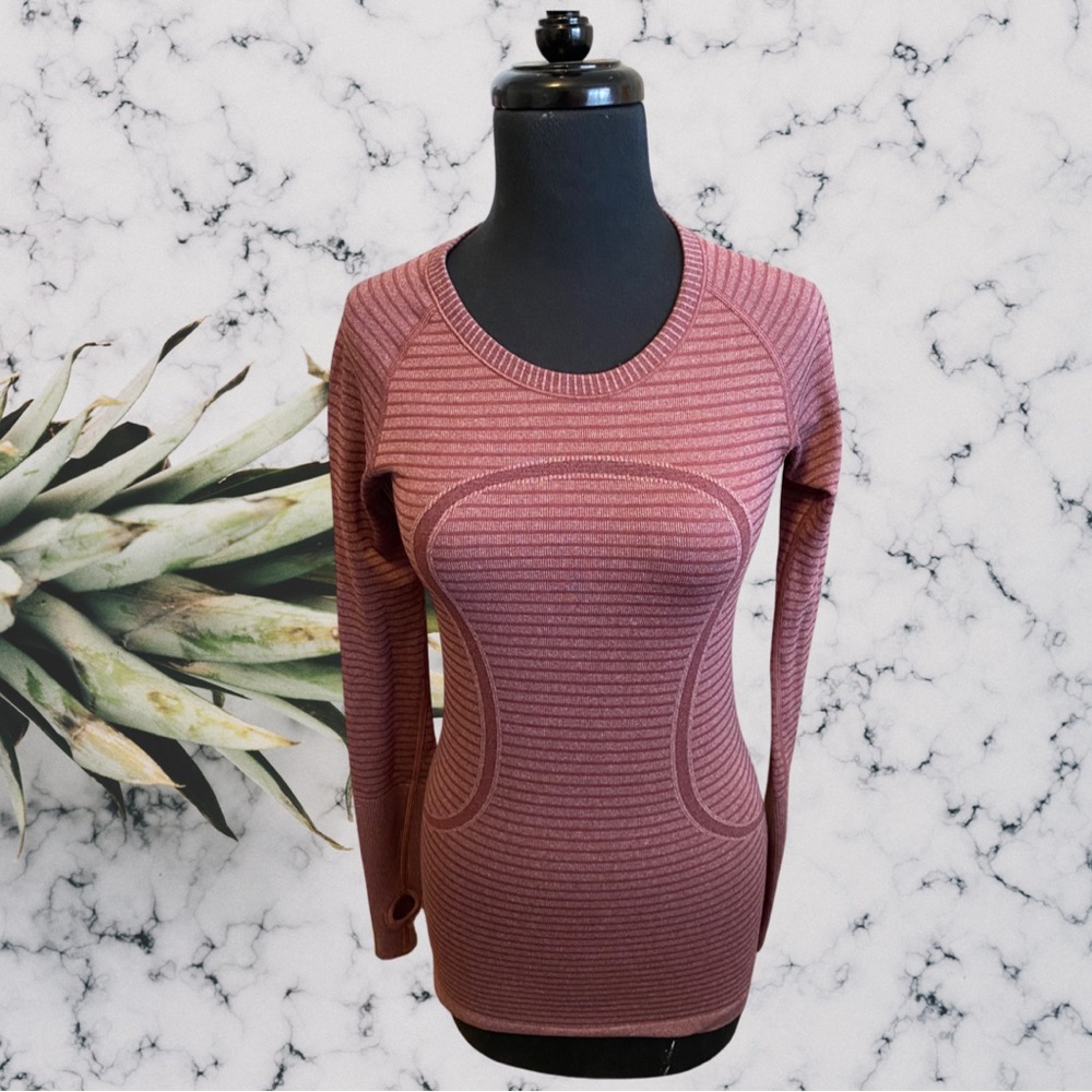 Lululemon Swiftly Tech Long Sleeve size 4